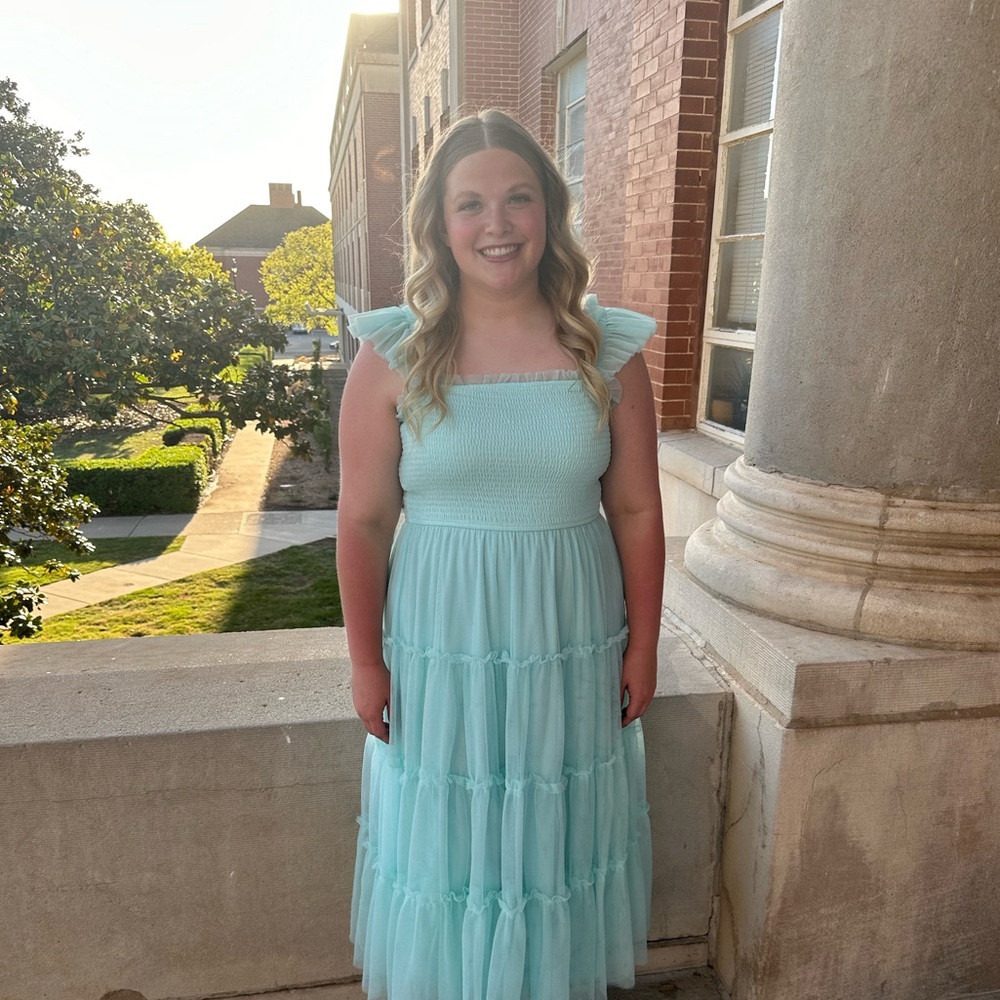 hi! i am lizzie borchgardt!